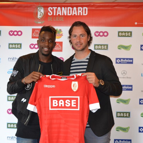 Isaac MBENZA signe au Standard