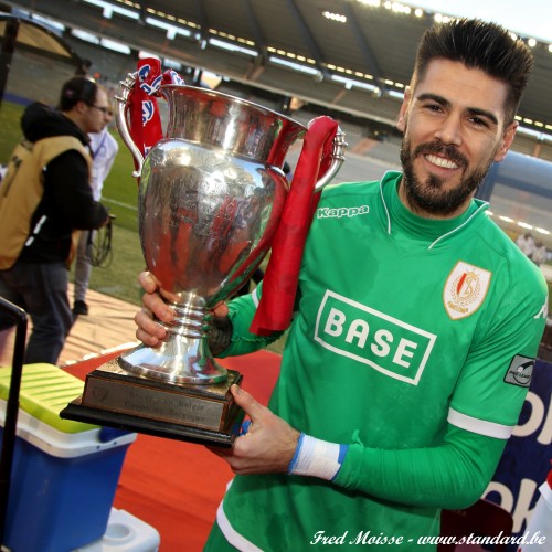 Ioannis MANIATIS en Victor VALDES